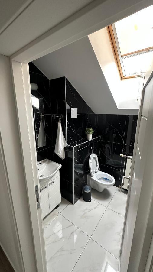 Seti Gorgeous Apartments With Jacuzzi 贝尔格莱德 外观 照片