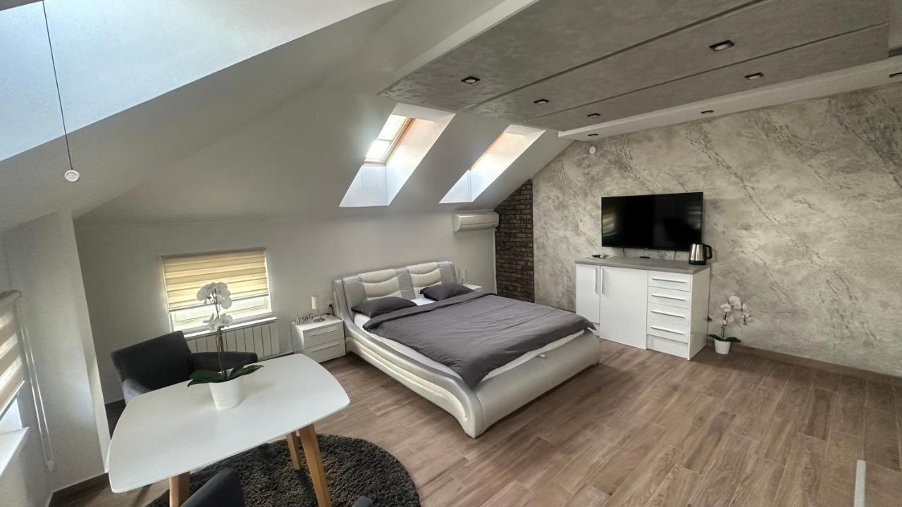 Seti Gorgeous Apartments With Jacuzzi 贝尔格莱德 外观 照片